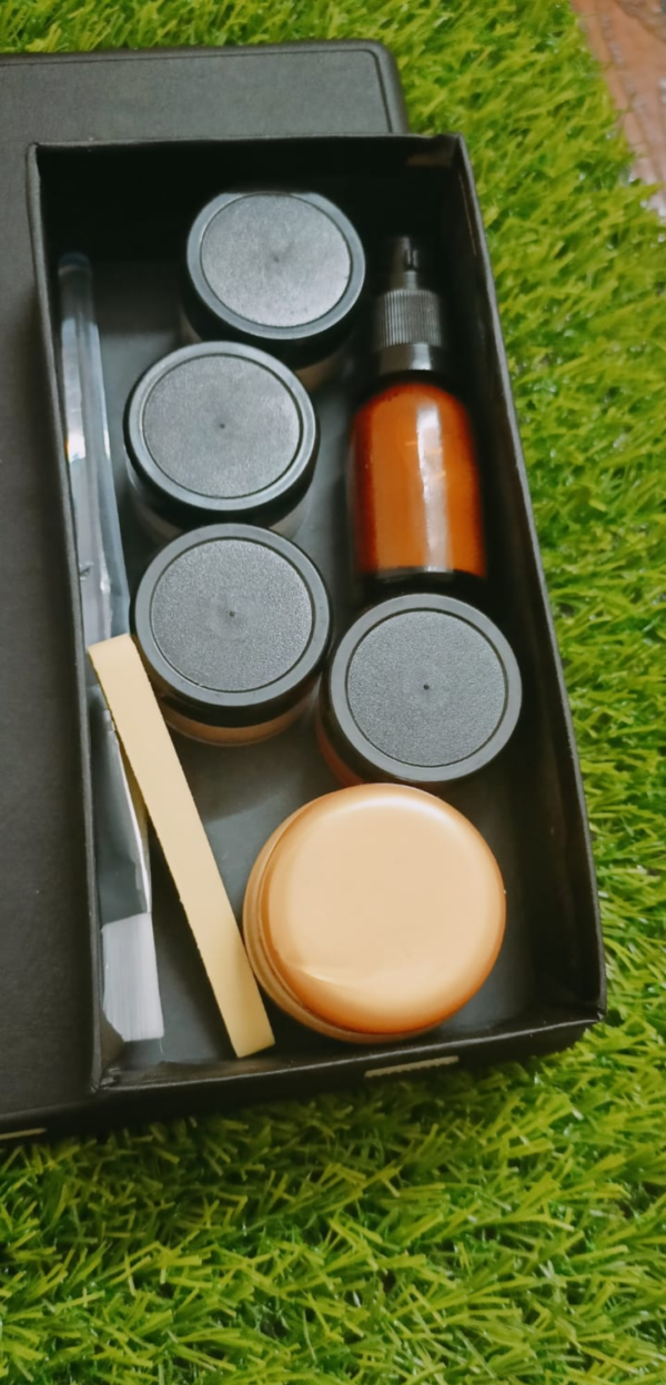 Kumkumadi Facial Kit